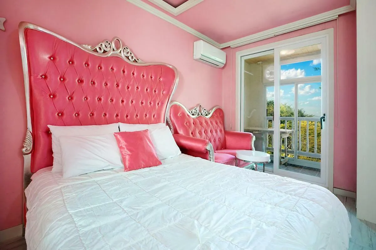 Gyeongju Montmartre Pension 0*,  South Korea