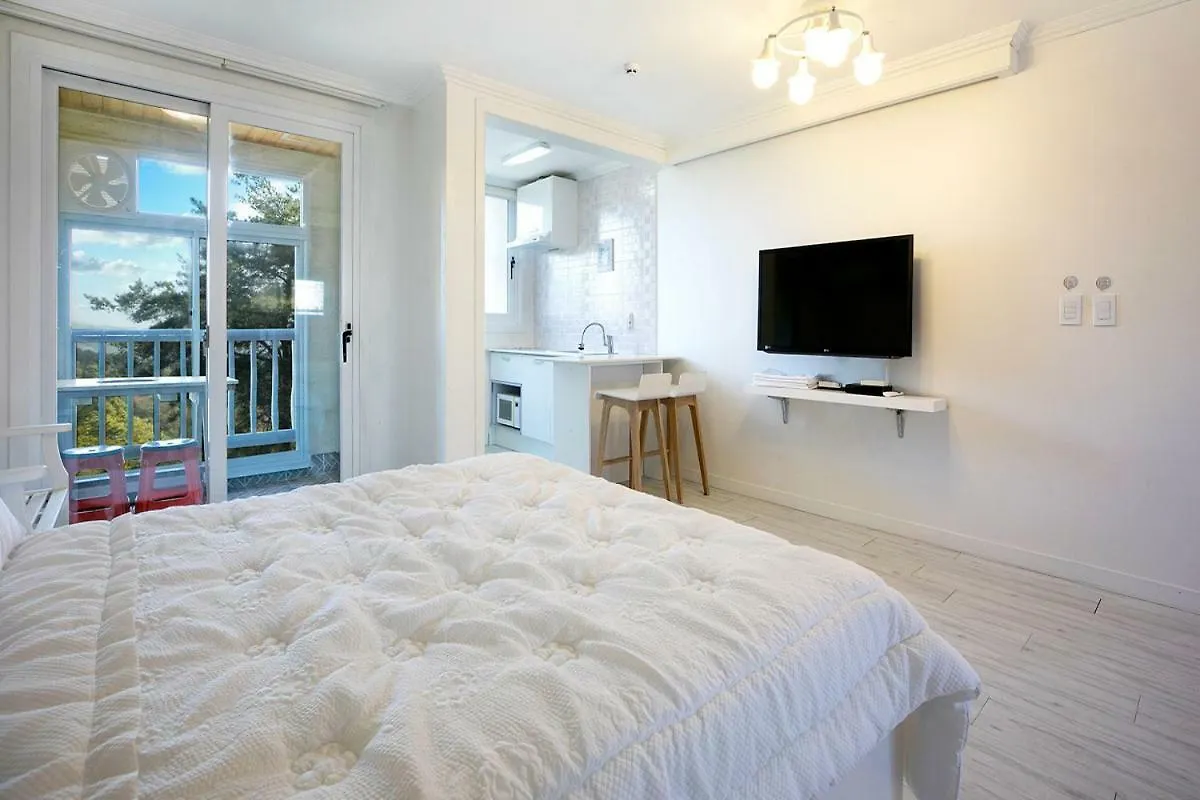 Holiday home Gyeongju Montmartre Pension South Korea