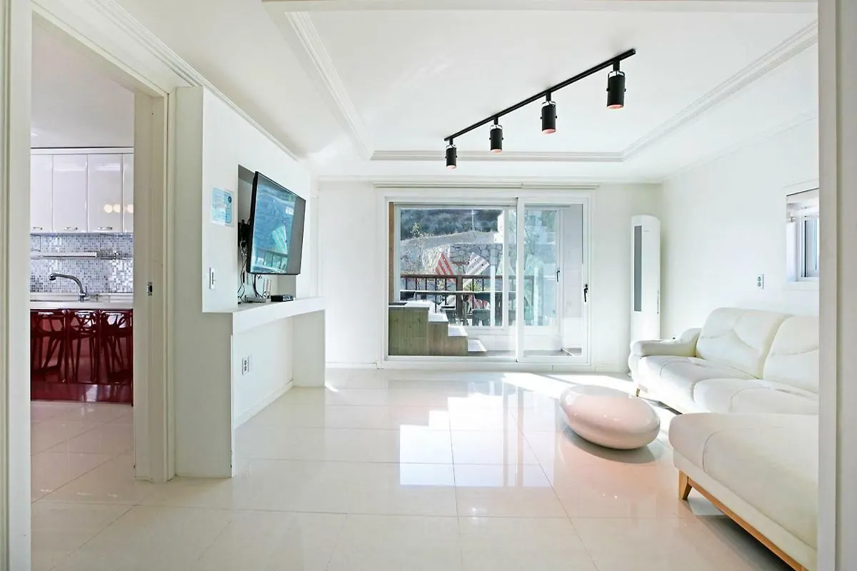 Holiday home Gyeongju Montmartre Pension
