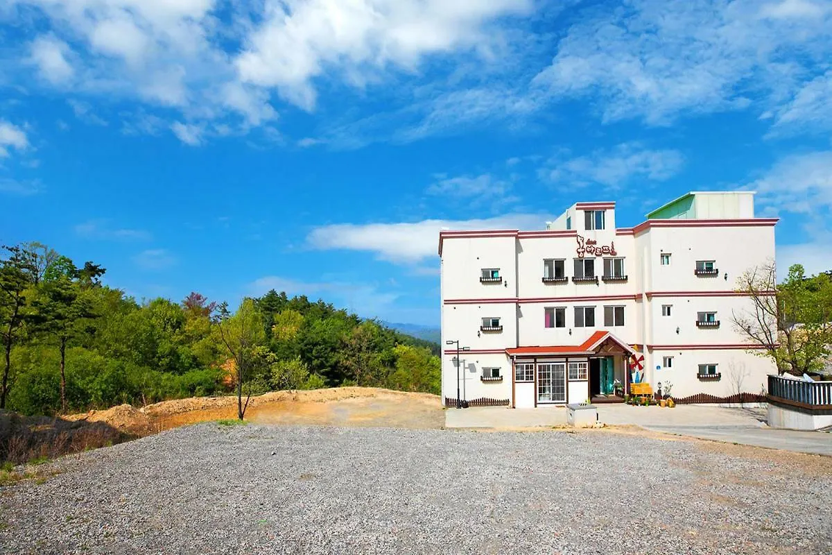 Gyeongju Montmartre Pension